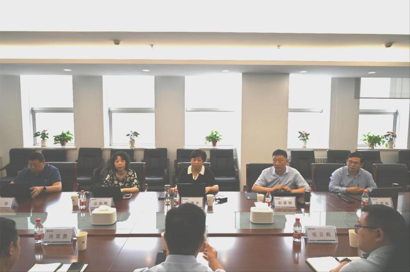 Đoàn đại biểu giám đốc điều hành của Quốc Cơ Kim Cương đến thăm và nghiên cứu tại Jingong Reyi